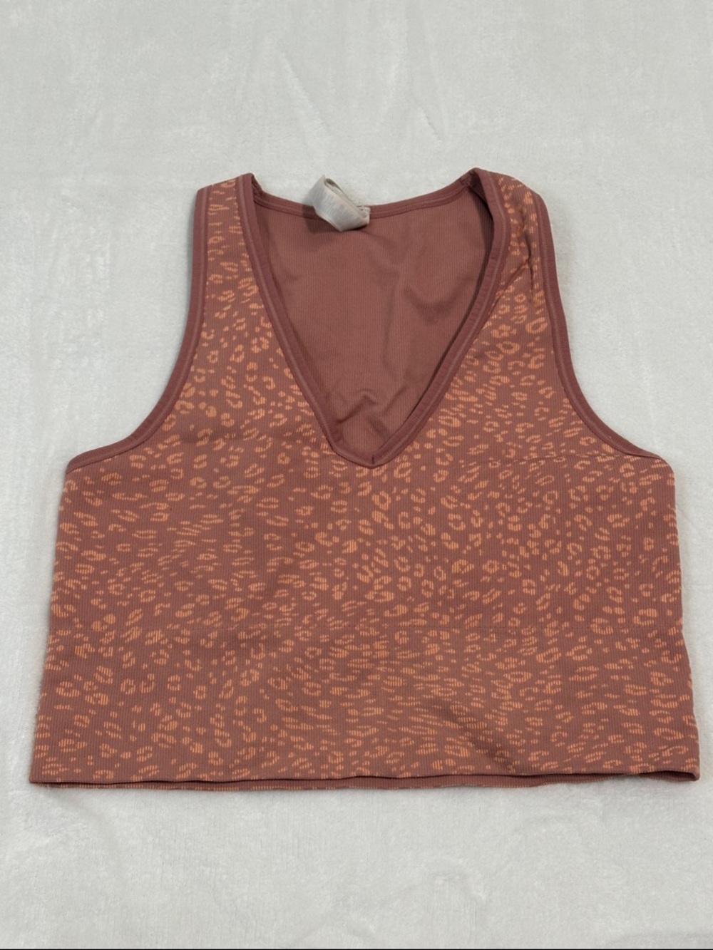 🚁 Athleta Cropped Ribbed Cropped Tank Top - Picture 1 of 3